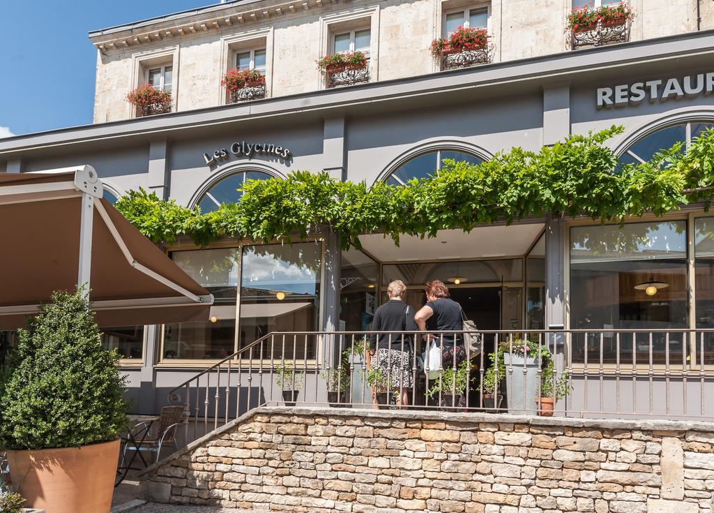 Logis Hotels Les Glycines Melle  Exterior photo